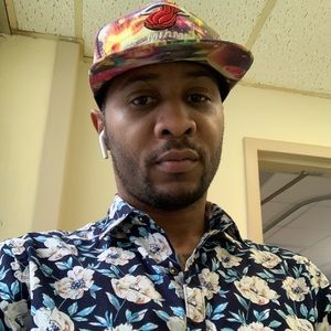 Meet your Posher, Charles